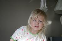 A few days after my ACLR surgery - Mary was kissing Daddies boo-boo - January 2009